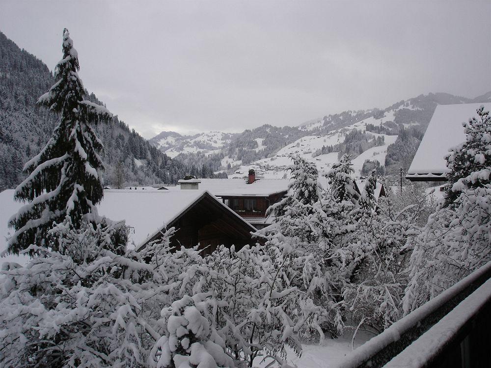 Hotel Simmental Boltigen Buitenkant foto