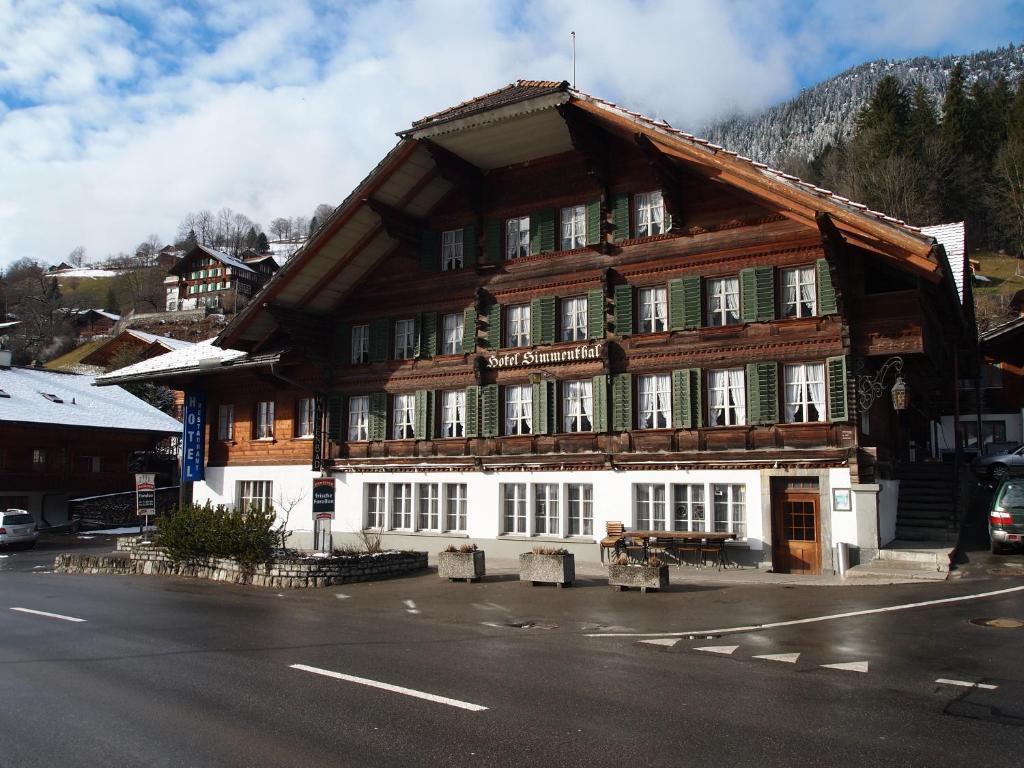 Hotel Simmental Boltigen Buitenkant foto