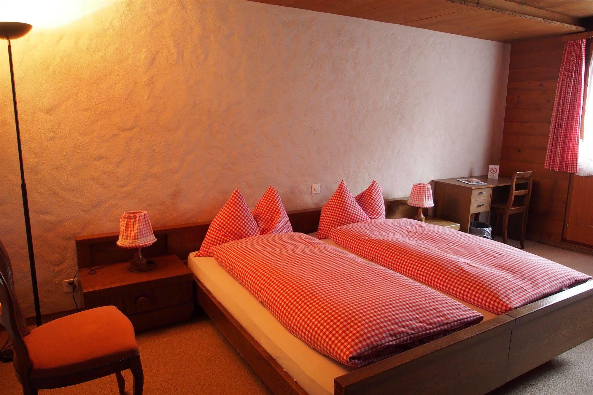 Hotel Simmental Boltigen Buitenkant foto